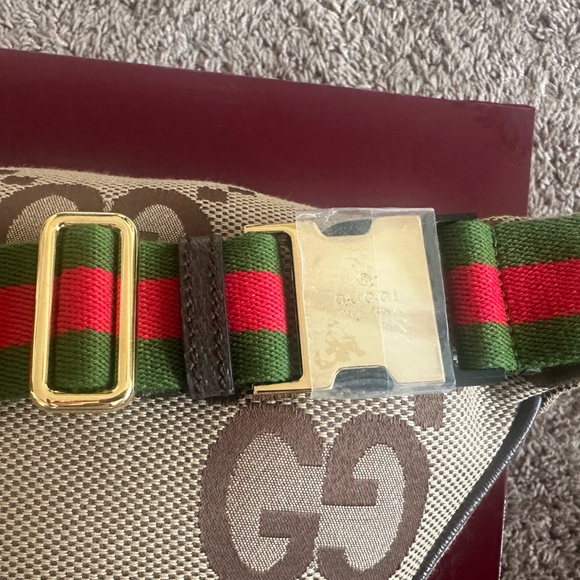 Gucci Beige and Brown Crossbody Bag - Picture 2 of 9